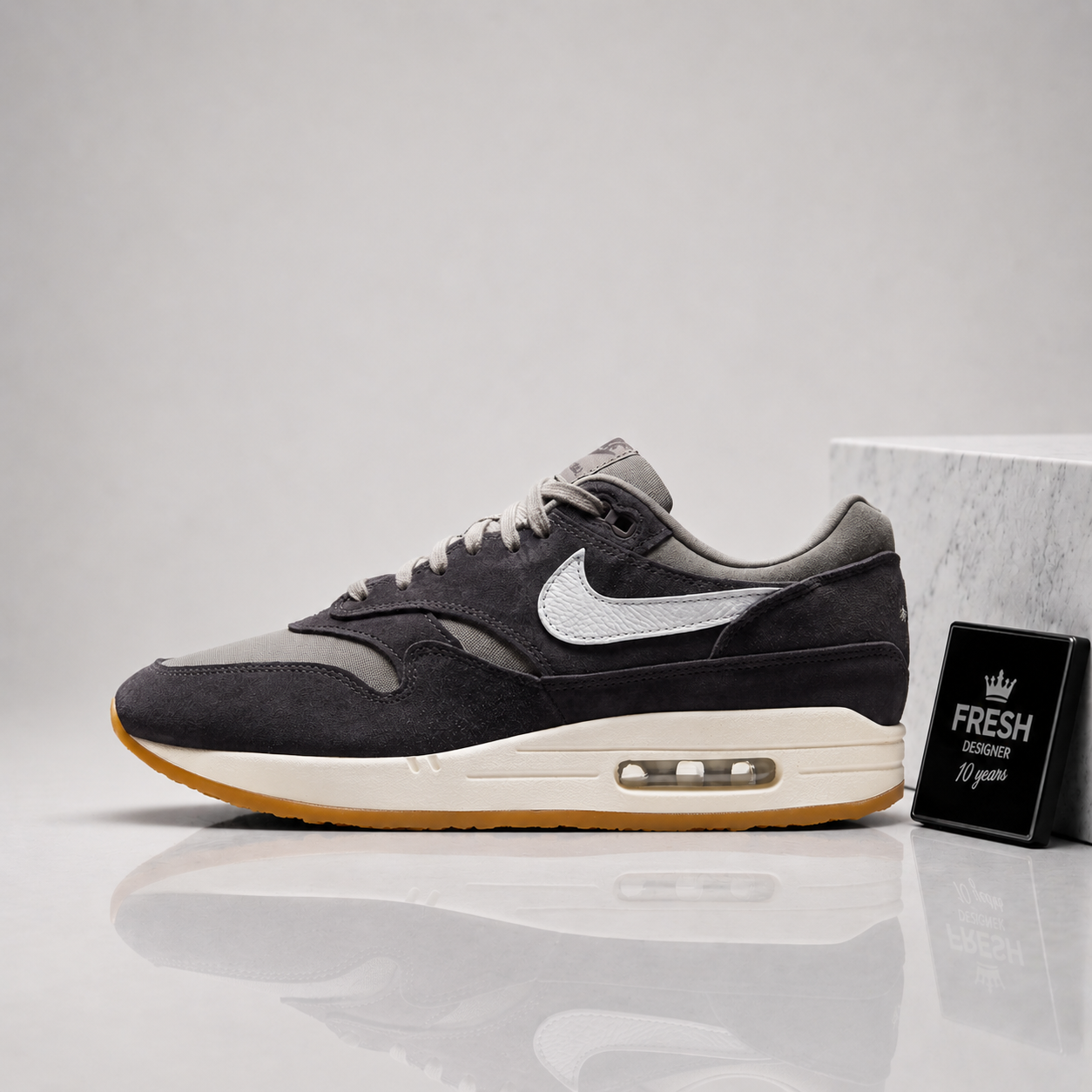 Air Max 1 Crepe Soft Grey