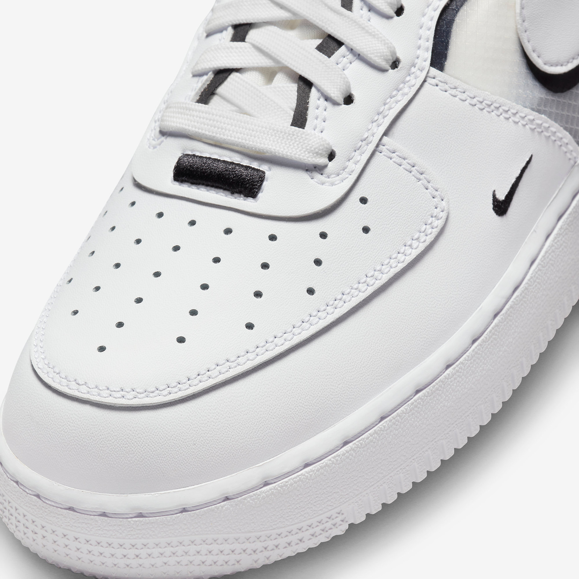 Nike Air Force 1 React White Black Pink