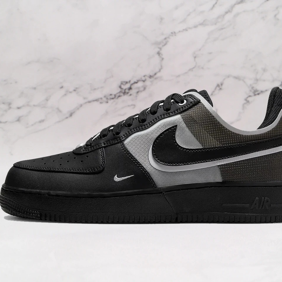 Air Force 1 Low React Black White
