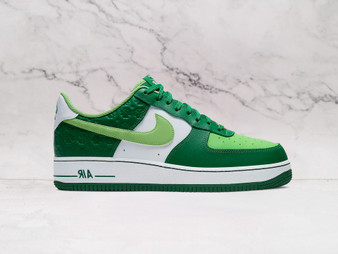 Nike Air Force 1 Shamrock St. Patrick's Day – White Leather Sneaker with Green Shamrock Graphics and Gold Dubraes