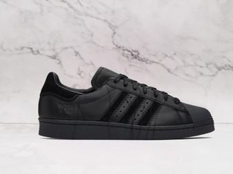 ADIDAS Black Superstar 82 Sneakers – Retro Meets Modern