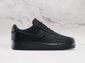 Nike Air Force 1 Low Stussy Black sneaker with woven hemp and black sole