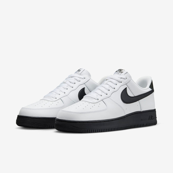 Air Force 1 Low White Black Sole