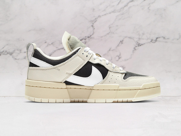 Nike SB Dunk Low ‘Pale Ivory Black’ – A Minimalist Icon with Skate Functionality