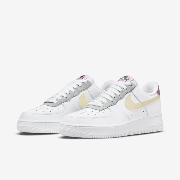 Air Force 1 '07 White Lemon Drop Regal Pink