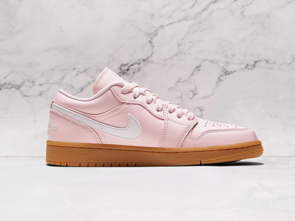 Air Jordan 1 Low 'Arctic Pink Gum' – Soft Pink with Gum Sole