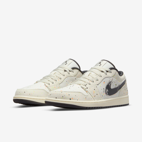 Air jordan 1 Low Brushstroke paint splatter