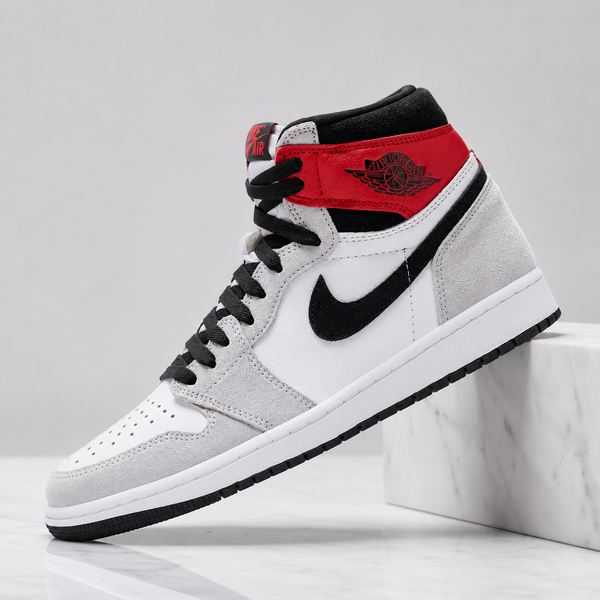 Air Jordan 1 High Smoke grey