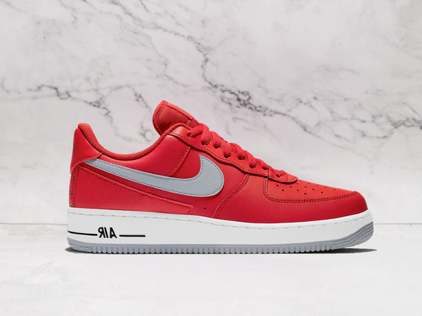 Nike Air Force 1 LV8 Technical Stitch University – University Red Leather Upper with Contrasting Stitching Nike Air Force 1 LV8 Technical Stitch University – University Red Leather Upper with Contrasting Stitching
