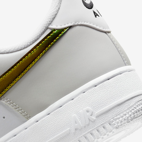 Air force 1 Metallic summit white