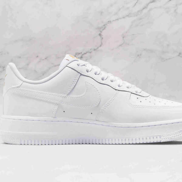 Nike Air Force 1 Low LX White Pendant "Lucky Charms"