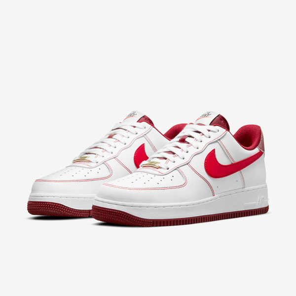 Air force 1 Contrast First use White university red