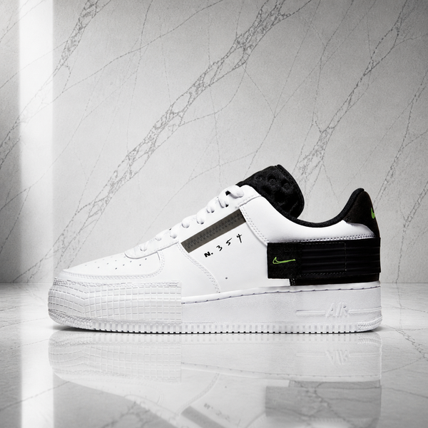Air force 1 Type Black volt