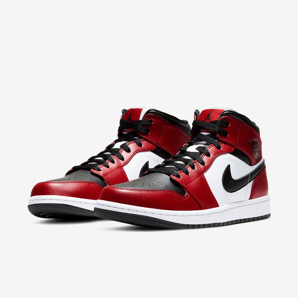 Air jordan 1 Mid Chicago toe