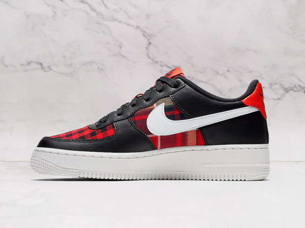 Nike Air Force 1 Lx Flannel – White Swoosh and Tartan Midfoot Design Nike Air Force 1 Lx Flannel – White Swoosh and Tartan Midfoot Design