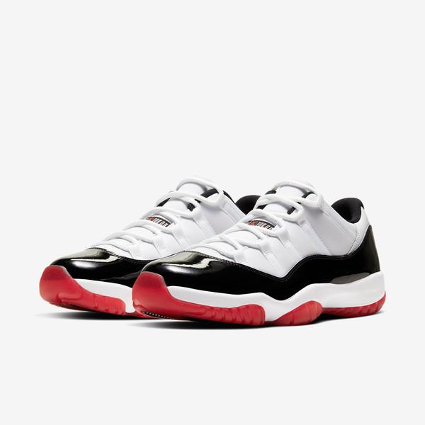 Air Jordan 11 Retro Low Concord Bred