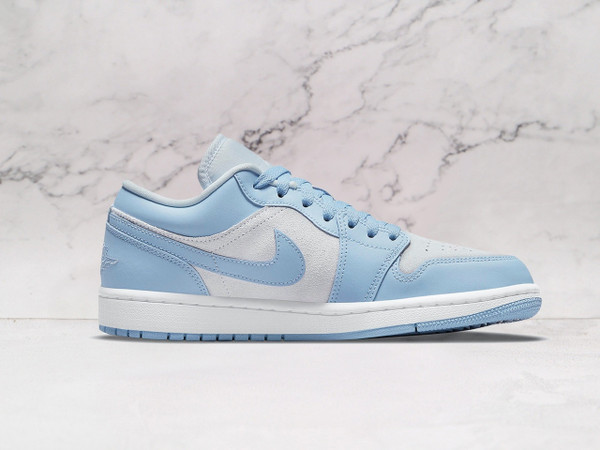 AJ1 Low Football Grey – Premium Leather Upper with Aluminum Blue Overlays AJ1 Low Football Grey – Premium Leather Upper with Aluminum Blue Overlays