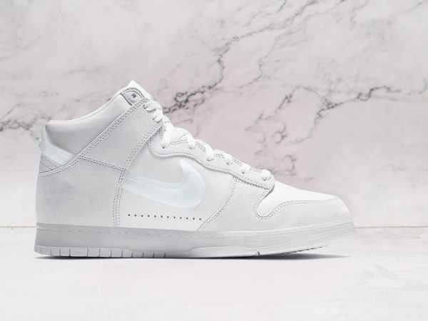 Dunk High Slam Jam – White Leather and Pure Platinum Suede Upper