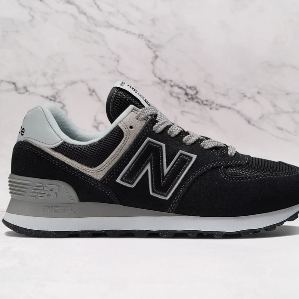 New Balance 574 Core Black
