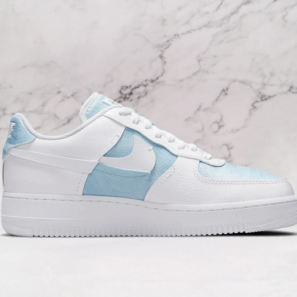 Air Force 1 Low LXX Glacier Blue