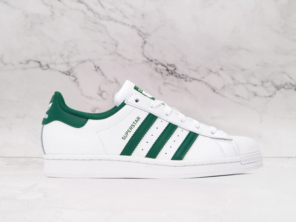 ADIDAS White & Green Superstar Sneakers – Classic & Timeless