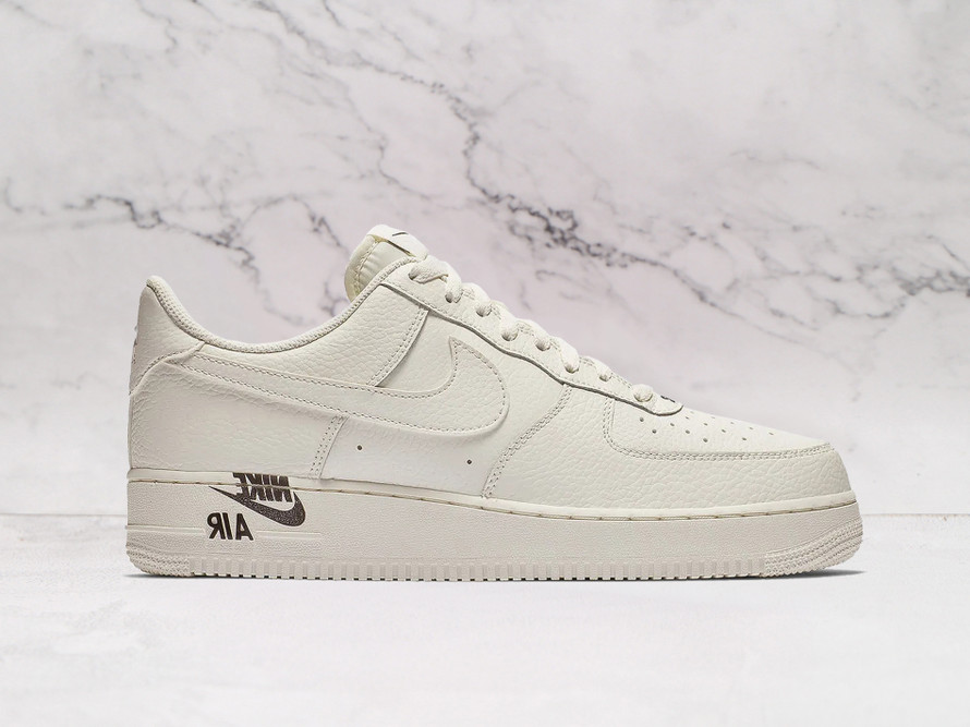Nike Air Force 1 Low '07 'Sail' – Premium Leather Upper with Black Branding Accents