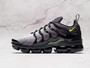 Nike Air VaporMax Plus Black Volt – High-Contrast Sneaker