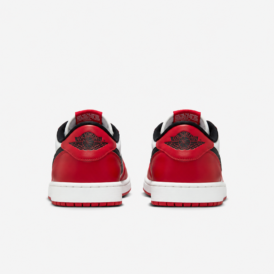 Air Jordan 1 Retro Low OG 'Chicago'