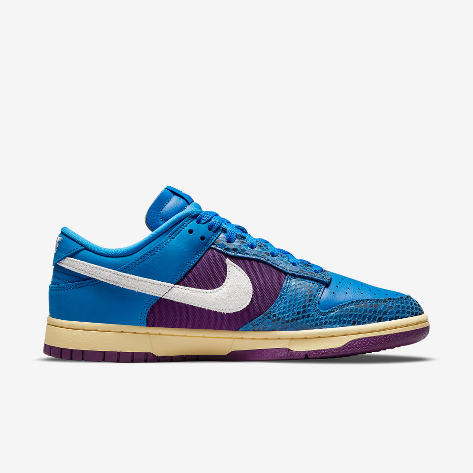 Undefeated x Dunk Low “5 On It”