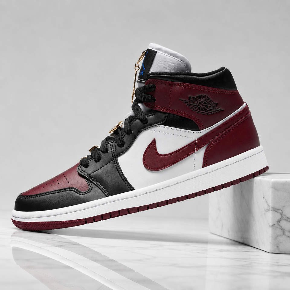 Air jordan 1 Mid SE Black dark Beetroot