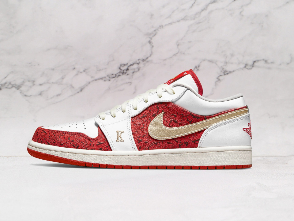 Air Jordan 1 Low SE 'Spades' – White Leather Upper with Embossed Paisley and Gold Details