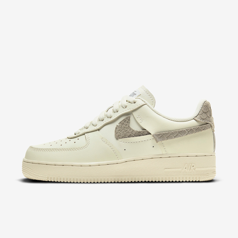Air force 1 Lxx Vandalized Sea glass python