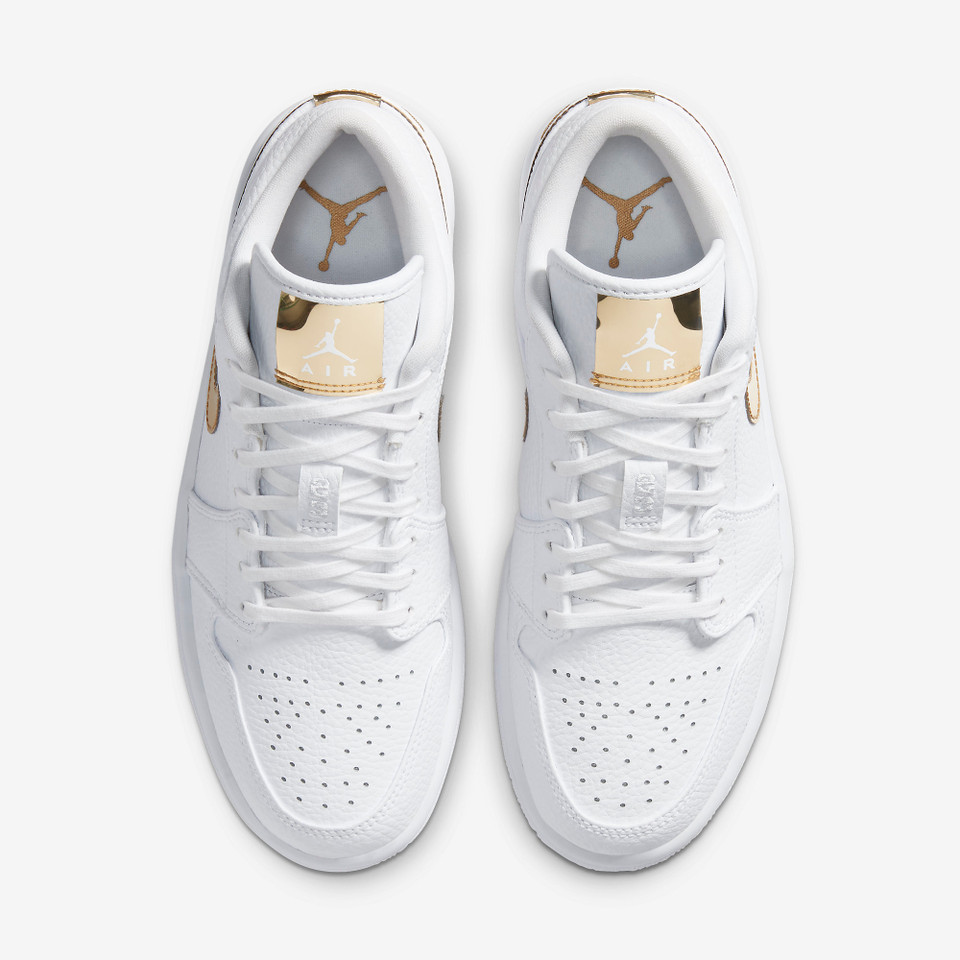 Air jordan 1 Low SE Metallic gold