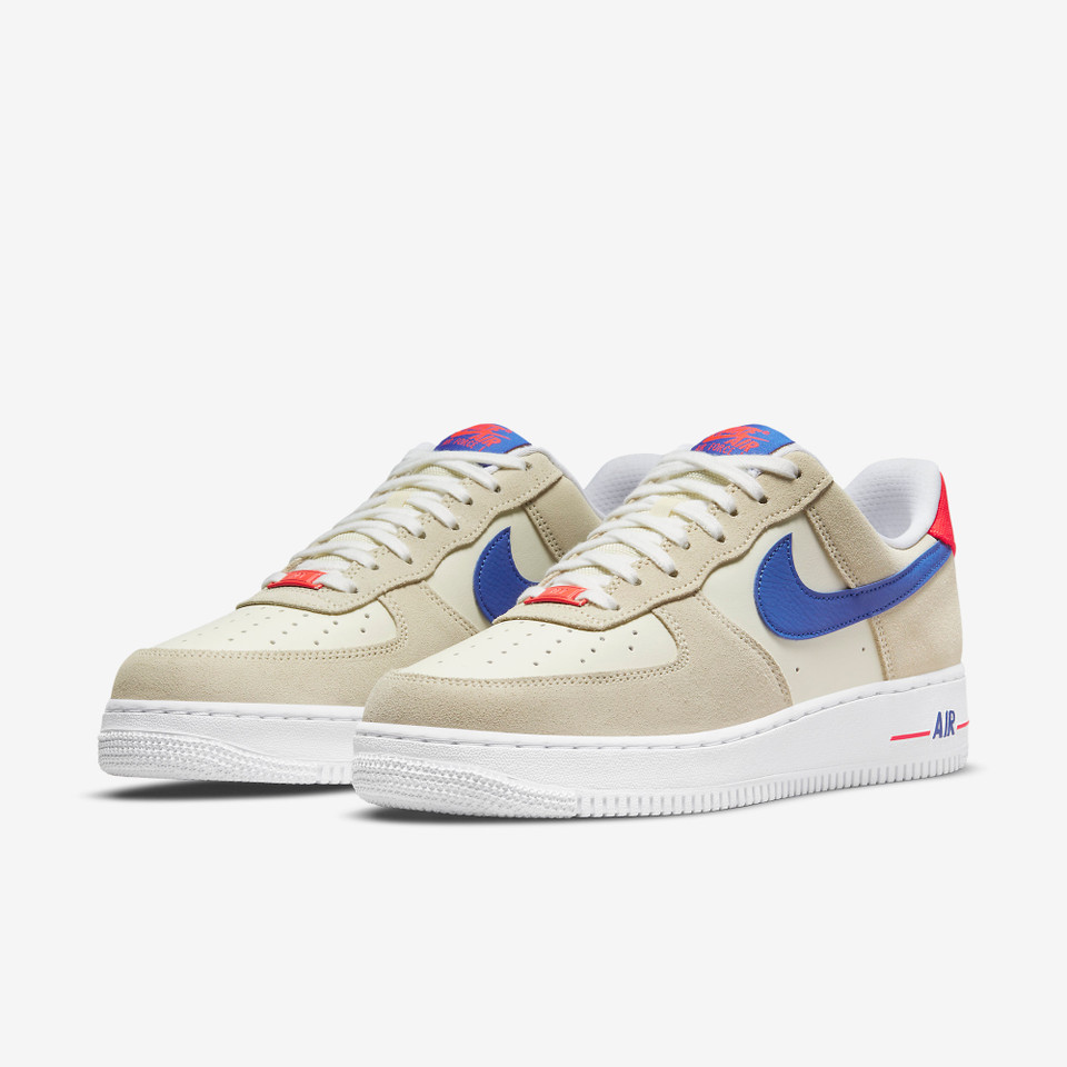 Air force 1 Lv8 Coconut Milk Hyper royal