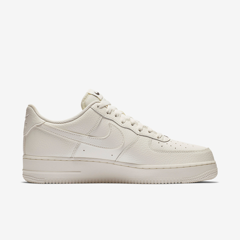 Air force 1 Lv8 Leather Emblem pack Cream