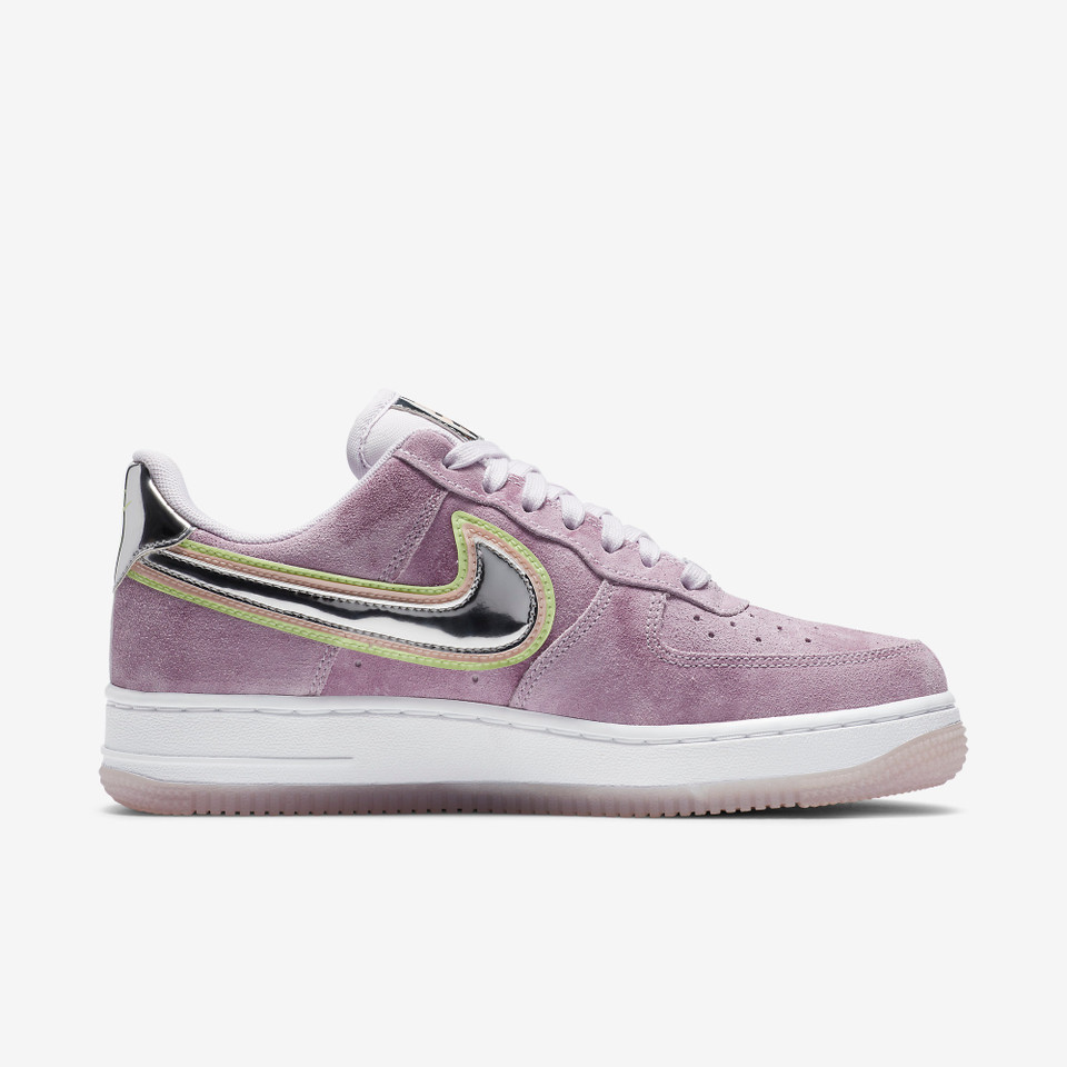 Air force 1 P(her)spective