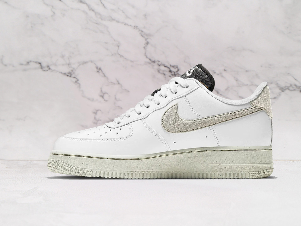 Nike Air Force 1 Low '07 SE Recycled White Black Light Bone – Sustainable Design with Classic Style