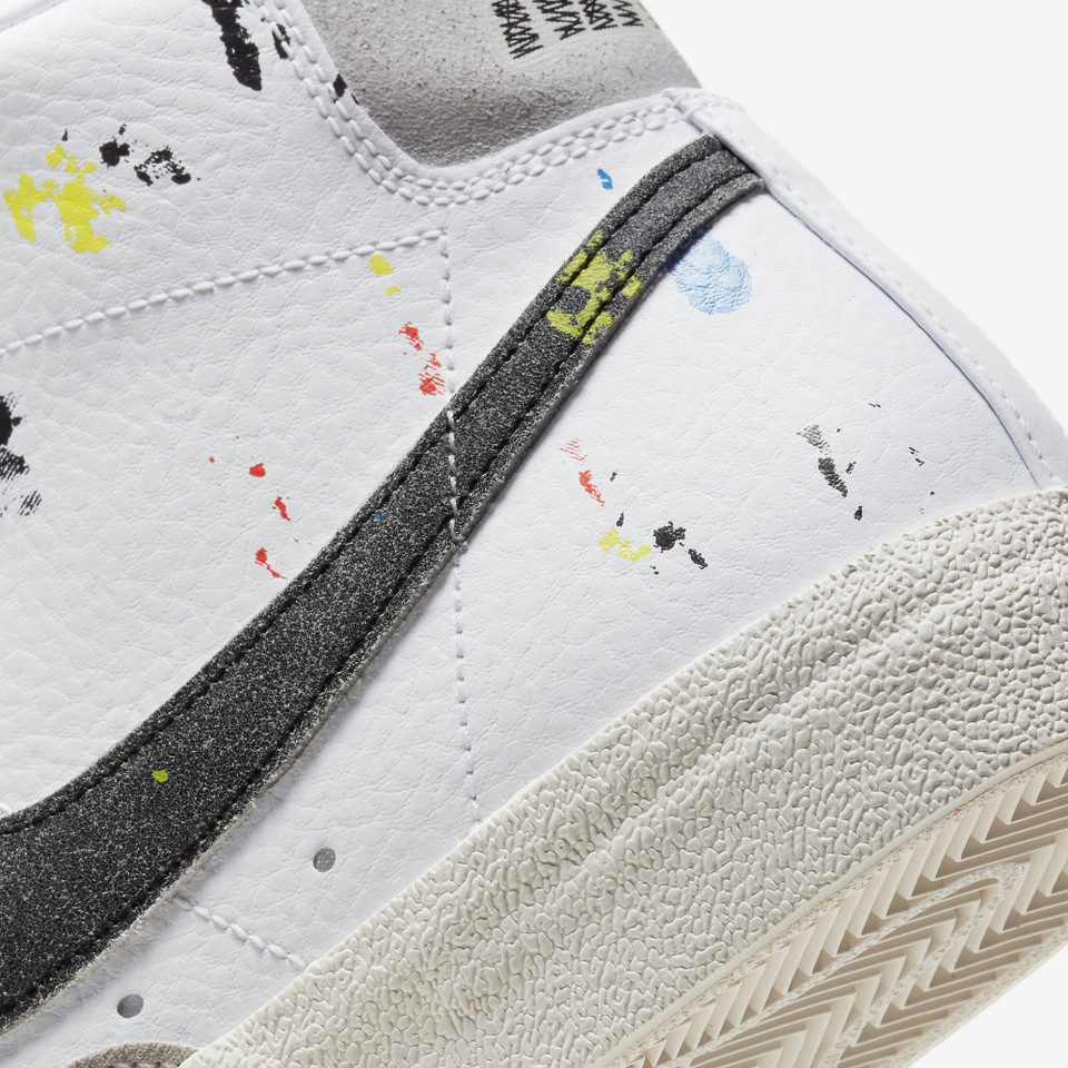 Blazer Mid 77 Paint splatter