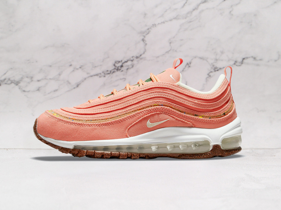 Nike Air Max 97 SE Cork Apricot Agate side profile with an earthy apricot upper, sustainable cork paneling, and botanical embroidery for an eco-conscious look Nike Air Max 97 SE Cork Apricot Agate side profile with an earthy apricot upper, sustainable cork paneling, and botanical embroidery for an eco-conscious look