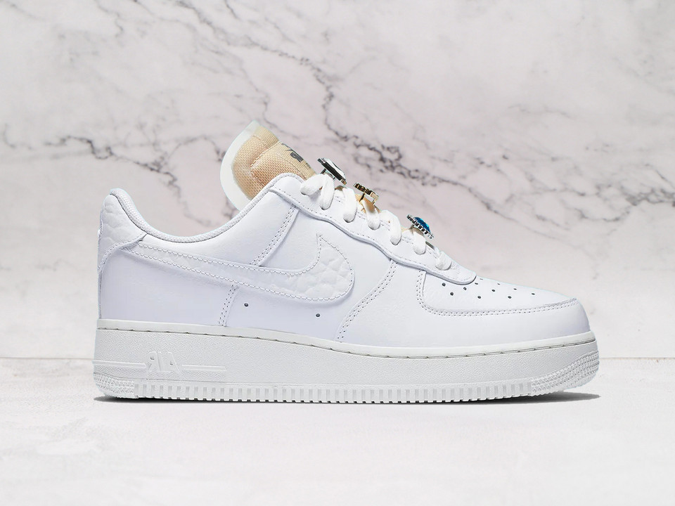 Nike Air Force 1 '07 LX 'Bling' – Summit White Leather Upper with Jewel Embellishments Nike Air Force 1 '07 LX 'Bling' – Summit White Leather Upper with Jewel Embellishments
