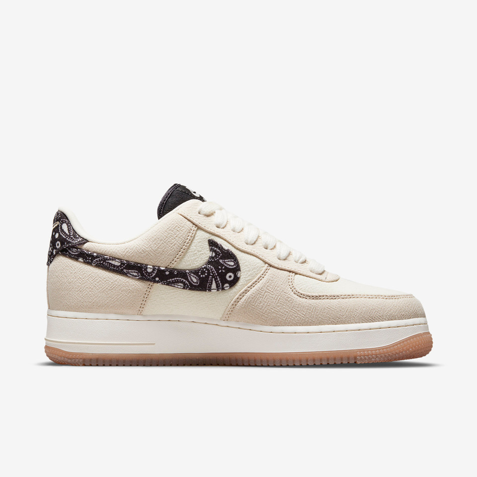 Air force 1 Lx Paisley swoosh