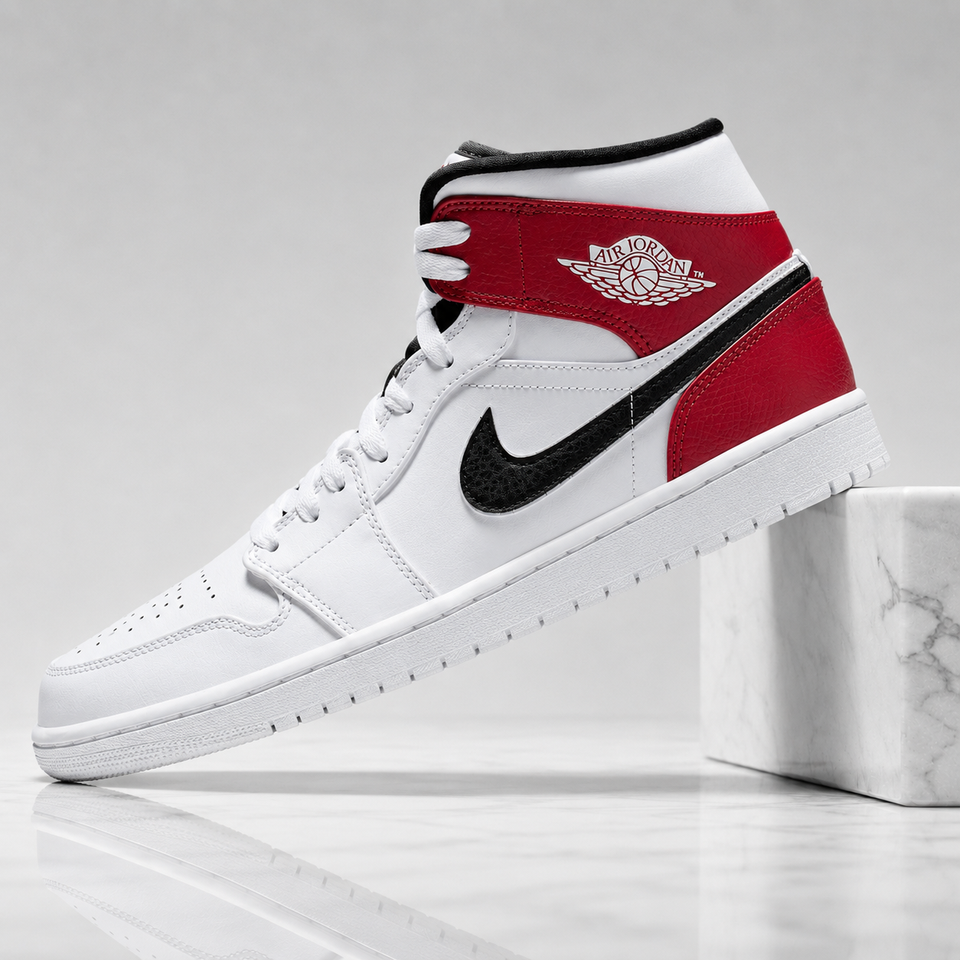 Air Jordan 1 Mid White Chicago