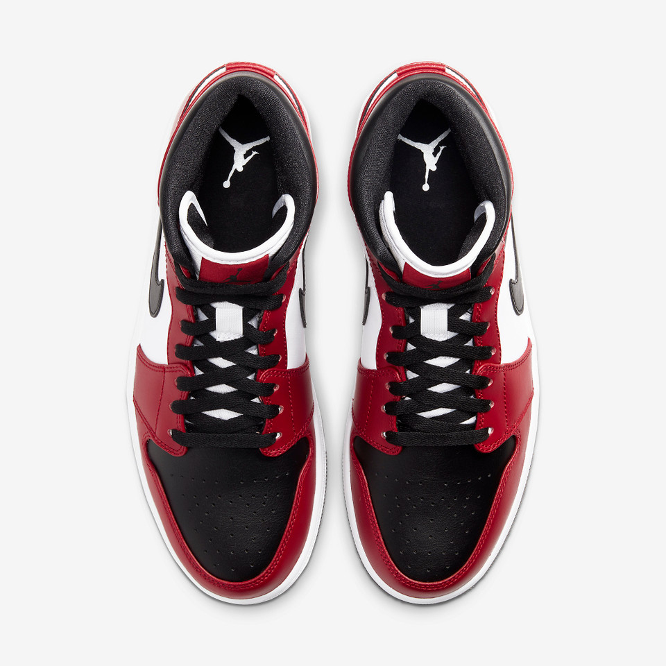 Air jordan 1 Mid Chicago toe