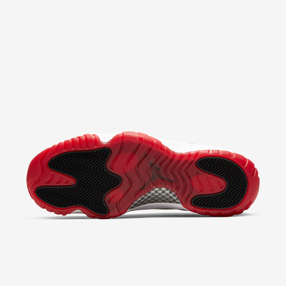 Air Jordan 11 Retro Low Concord Bred