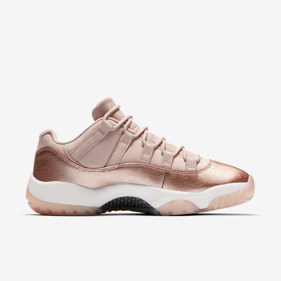 Air Jordan 11 Retro Rose Gold