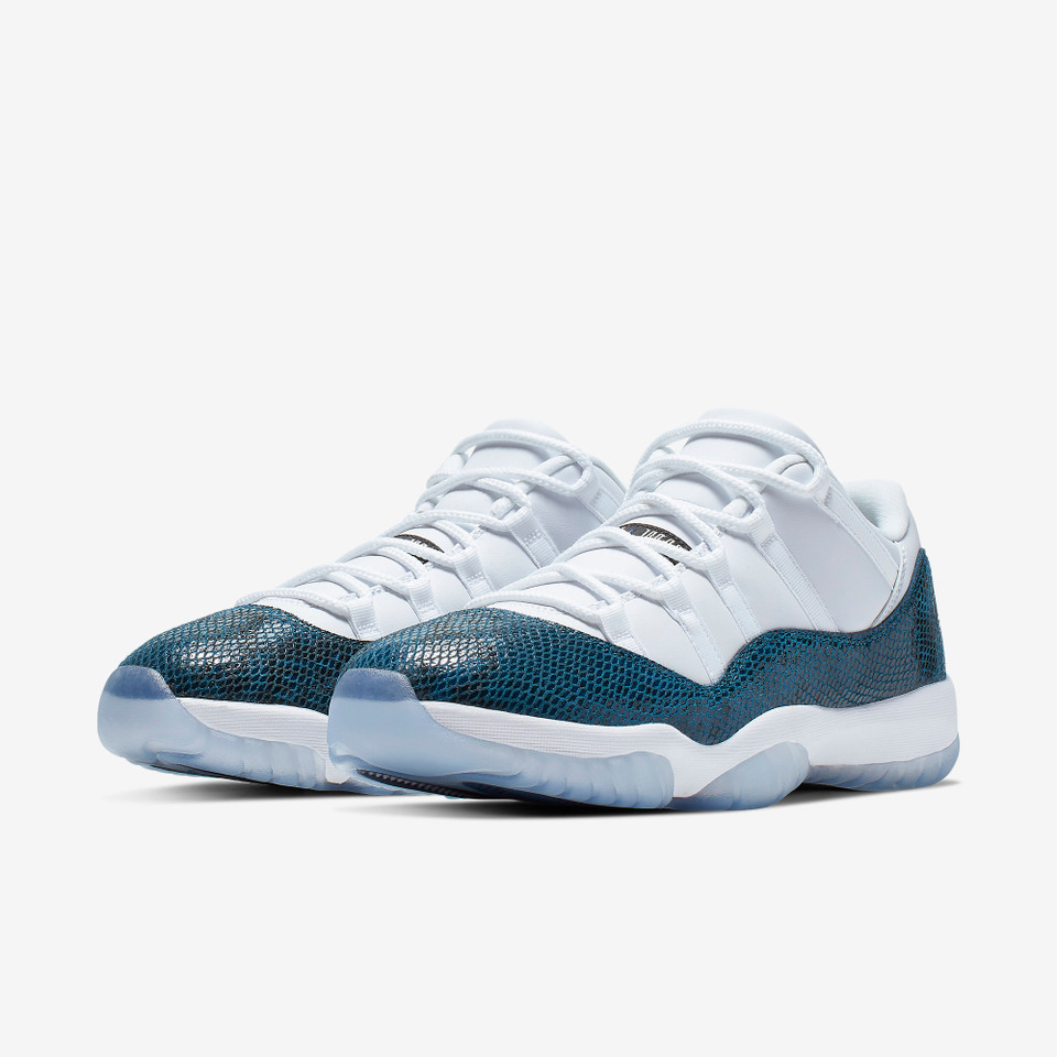 Air Jordan 11 Retro Snake Navy