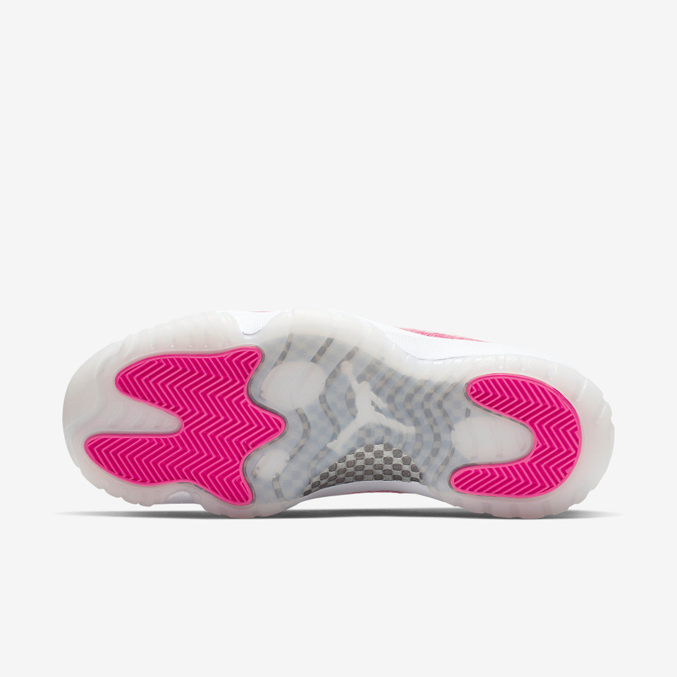 Air Jordan 11 Retro Low Pink Snakeskin