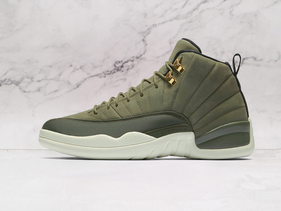 Side of Air Jordan 12 Retro Chris Paul Class of 2003 with gold eyelets
