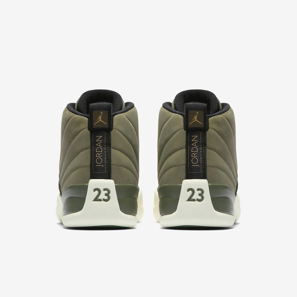 Air Jordan 12 Retro Chris paul Class Of 2003