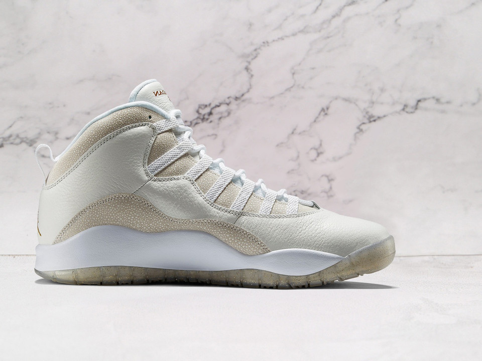 air-jordan-10-ovo-white-medial-translucent-sole-ovo-branding
